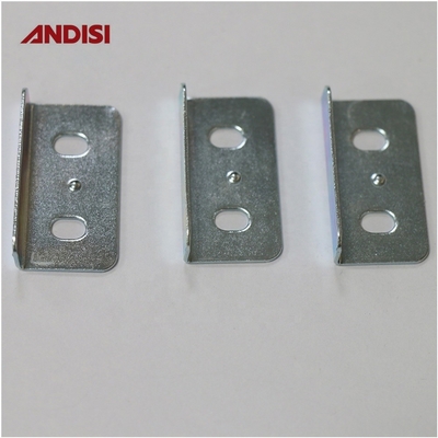 L Furniture Steel Flat Angle Bracket Connector con spessore di 0,8 mm e dimensioni di 32x17x8,23 mm